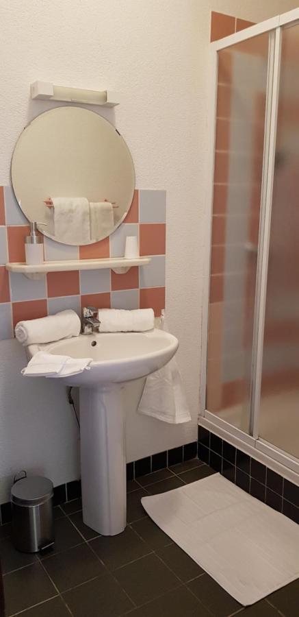 Bleu Bonheur Bed & Breakfast Dennevy Luaran gambar