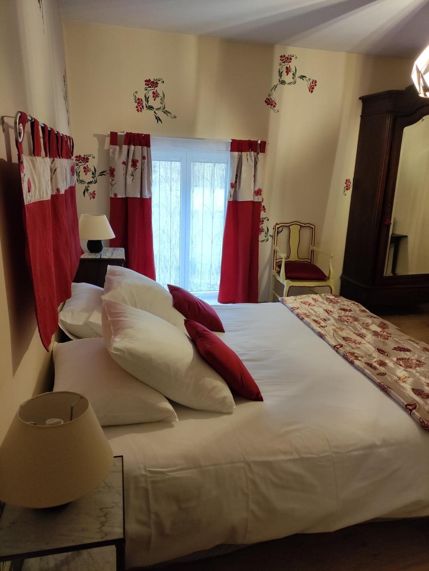 Bleu Bonheur Bed & Breakfast Dennevy Bilik gambar